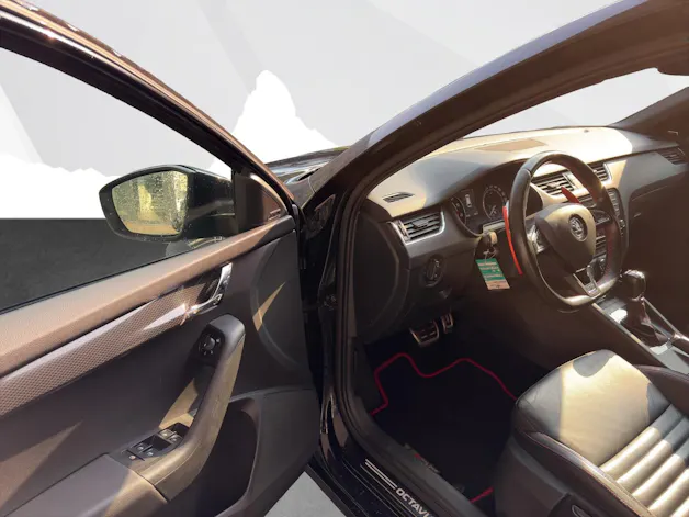 Škoda Octavia Combi 2.0 TSI RS DSG