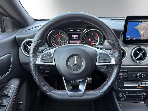 Mercedes-Benz CLA 220 AMG Line 4Matic