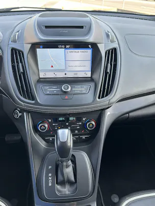 FORD Kuga 2.0 TDCi Vignale 4WD PowerShift