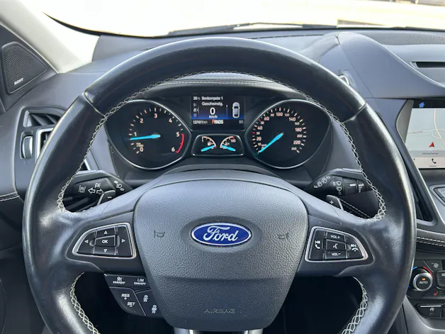 Ford Kuga 2.0 TDCi Vignale 4WD PowerShift