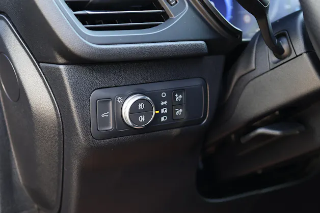 Ford Kuga 2.5 Hybrid ST-Line X * HEAD-UP DISPLAY * PACK FAHRASSISTENZ * PACK WINTER *