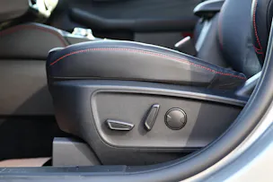 Ford Kuga 2.5 Hybrid ST-Line X * HEAD-UP DISPLAY * PACK FAHRASSISTENZ * PACK WINTER *