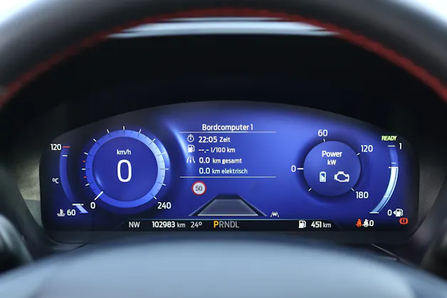 Ford Kuga 2.5 Hybrid ST-Line X * HEAD-UP DISPLAY * PACK FAHRASSISTENZ * PACK WINTER *