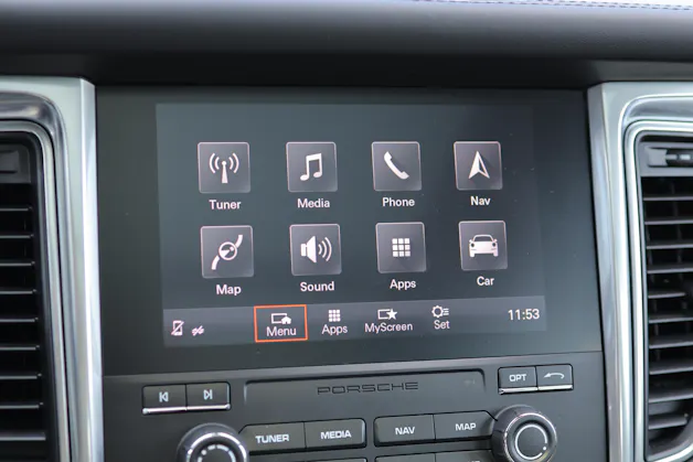 Porsche Macan 3.0 V6 S * LUFTFEDERUNG * 360° KAMERA * PANORAMADACH * BOSE SOUNDSYSTEM *