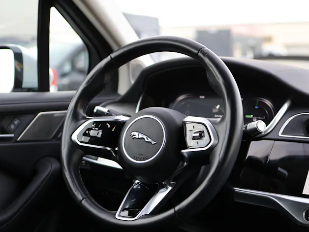 Jaguar I-Pace EV400 SE AWD