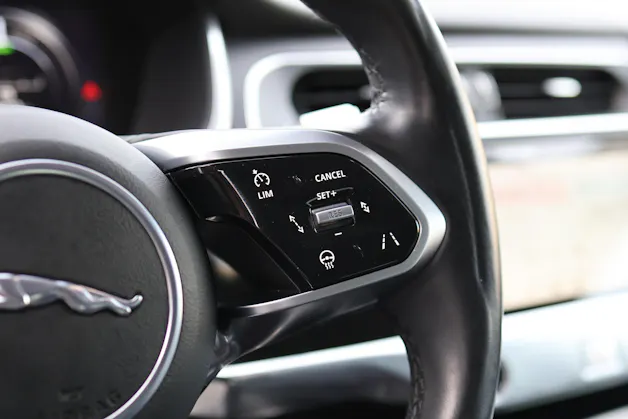 Jaguar I-Pace EV400 SE AWD
