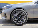 BMW 540d xDrive Touring M Sport Pro * ICONIC GLOW * BELÜFTETE SITZE * AHK * BMW INDIVIDUAL FELGEN *