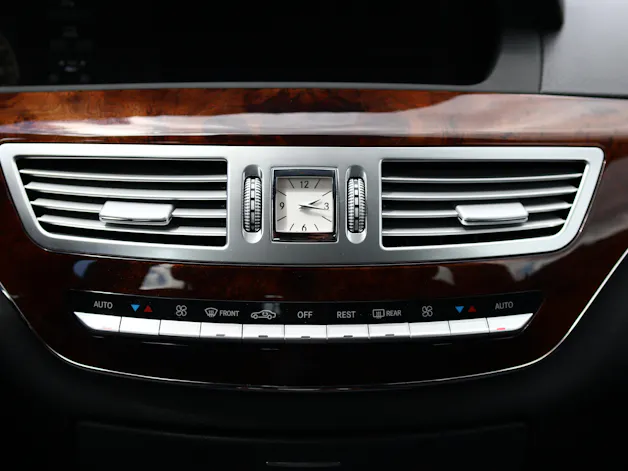 Mercedes-Benz S 500 V8