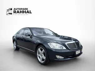 Mercedes-Benz S 500 V8