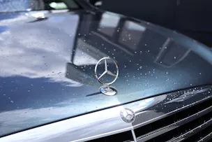 Mercedes-Benz S 500 V8