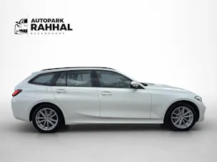 BMW 320d xDrive Touring * Elektrische Sitzverstellung mit Memory * Panorama * AHK * Head-Up Display *