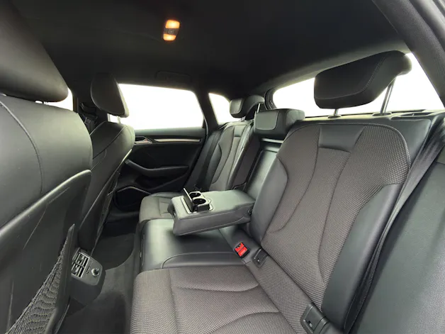 Audi A3 Sportback 2.0 TDI 184 Sport quattro S-Tronic * S-Line * B&O Soundsystem * MMI Navi Plus *