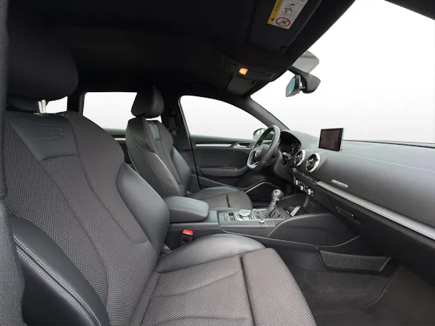 Audi A3 Sportback 2.0 TDI 184 Sport quattro S-Tronic * S-Line * B&O Soundsystem * MMI Navi Plus *