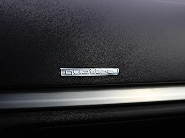 Audi A3 Sportback 2.0 TDI 184 Sport quattro S-Tronic * S-Line * B&O Soundsystem * MMI Navi Plus *