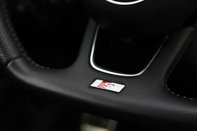 Audi A3 Sportback 2.0 TDI 184 Sport quattro S-Tronic * S-Line * B&O Soundsystem * MMI Navi Plus *