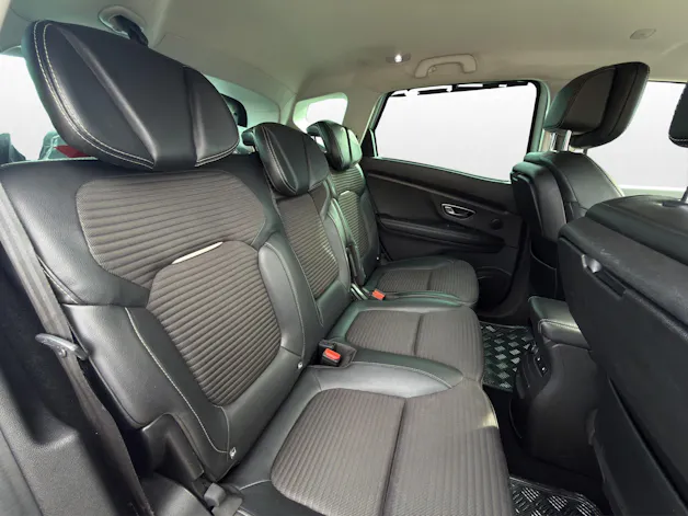 Renault Scénic 1.6 dCi 160 Intens EDC
