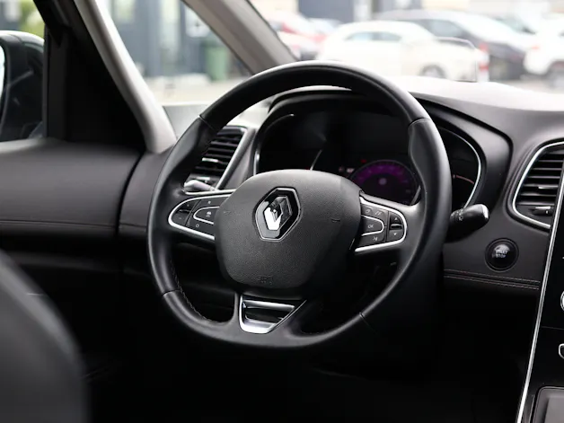 Renault Scénic 1.6 dCi 160 Intens EDC