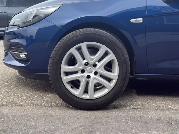 Opel Astra 1.4 T Edition S/S
