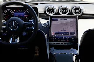 Mercedes-Benz C 43 AMG 4matic+ * Pack AMG Night * Panorama * 360° Kamera * Head-Up * Sitzlüftung *