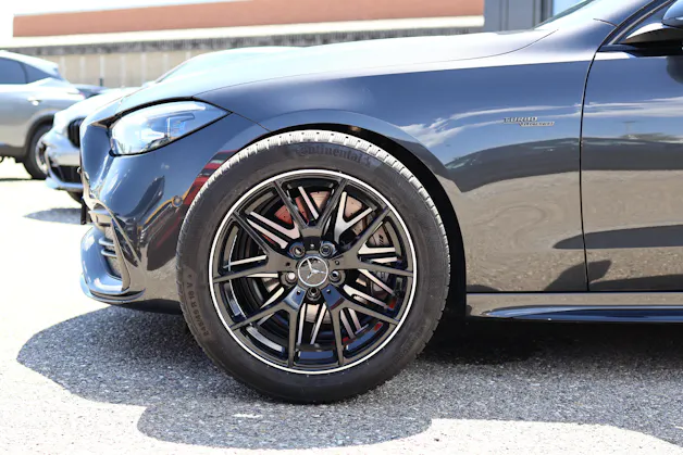 Mercedes-Benz C 43 AMG 4matic+ * Pack AMG Night * Panorama * 360° Kamera * Head-Up * Sitzlüftung *