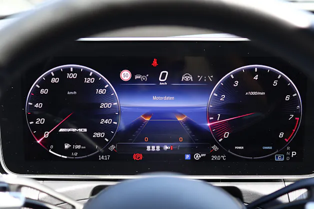 Mercedes-Benz C 43 AMG 4matic+ * Pack AMG Night * Panorama * 360° Kamera * Head-Up * Sitzlüftung *