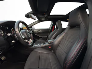 Mercedes-Benz GLA 45 AMG 4m