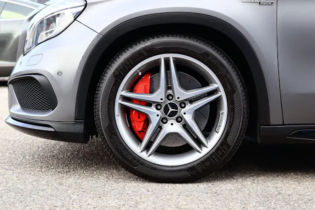 Mercedes-Benz GLA 45 AMG 4m