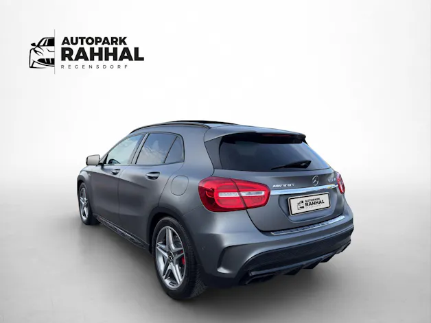 Mercedes-Benz GLA 45 AMG 4m