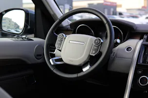Land Rover Discovery 2.0 SD4 HSE