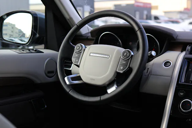 Land Rover Discovery 2.0 SD4 HSE