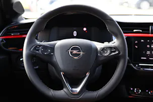 Opel Corsa 1.2 T 130 GS *INKLUSIVE 24 MONATE GARANTIE OHNE BETEILIGUNG!*