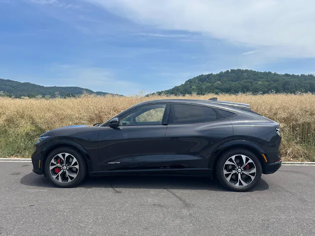 Ford Mustang Mach-E Standard AWD