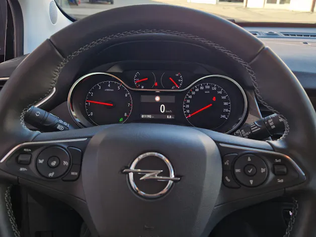 Opel Crossland 1.2i Elegance Automat