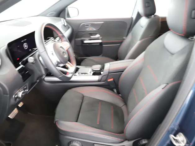 Mercedes-Benz GLA 200 4M AMG Line 8G-D