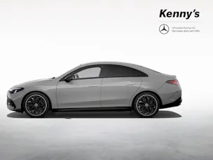 MERCEDES-BENZ CLA 350 AMG Line 4MATIC