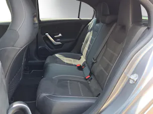 Mercedes-Benz A 250 AMG Line 7G-DCT