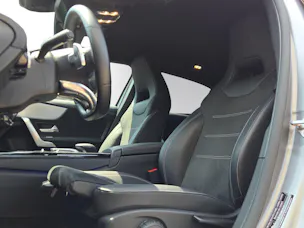 Mercedes-Benz A 250 AMG Line 7G-DCT