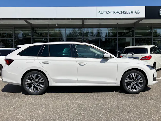 Škoda Octavia Combi 2.0 TSI DSG Selection 4x4