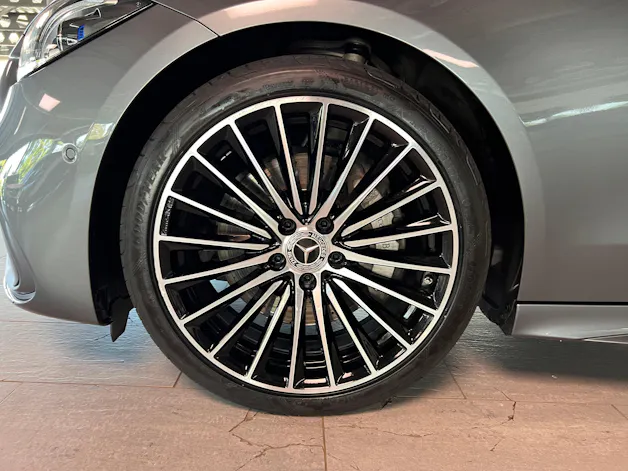 Mercedes-Benz C 220 d T 4Matic Swiss Star