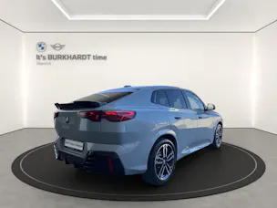 BMW iX2 xDrive 30 M Sport Pro
