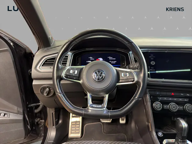 VW T-Roc 2.0 TSI Sport DSG 4M // R-Line