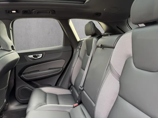 Volvo XC60 2.0 T6 TE Ultimate Dark eAWD