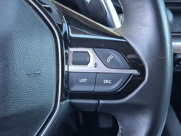 Peugeot 3008 1.6 THP Allure EAT