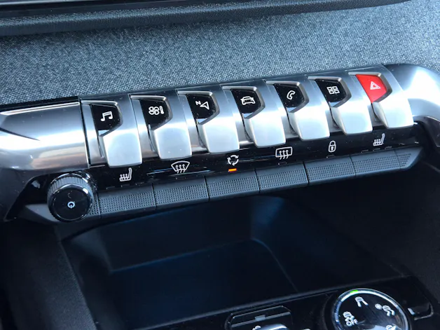 Peugeot 3008 1.6 THP Allure EAT