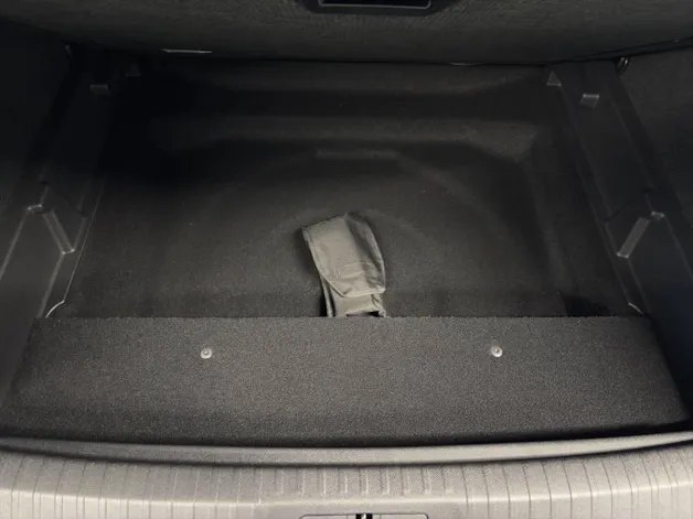 Peugeot 3008 145 e-DCS6 Hybrid GT