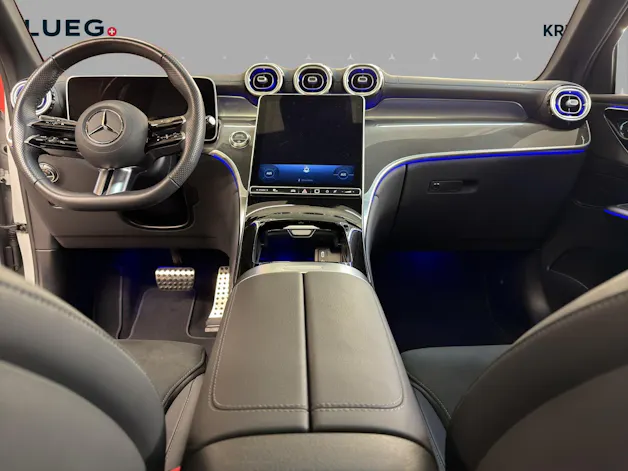 Mercedes-Benz GLC 300 4M - AMG / 360 Grad Kamera / Panorama-Dach / AHK