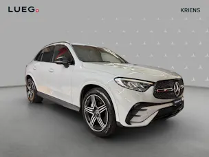 Mercedes-Benz GLC 300 4M - AMG / 360 Grad Kamera / Panorama-Dach / AHK