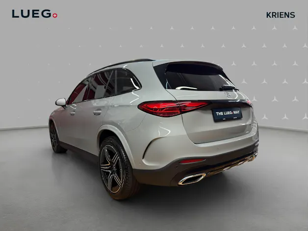 Mercedes-Benz GLC 300 4M - AMG / 360 Grad Kamera / Panorama-Dach / AHK