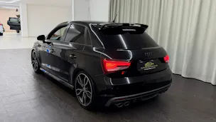 Audi S1 Sportback 2.0 TFSI Sport quattro