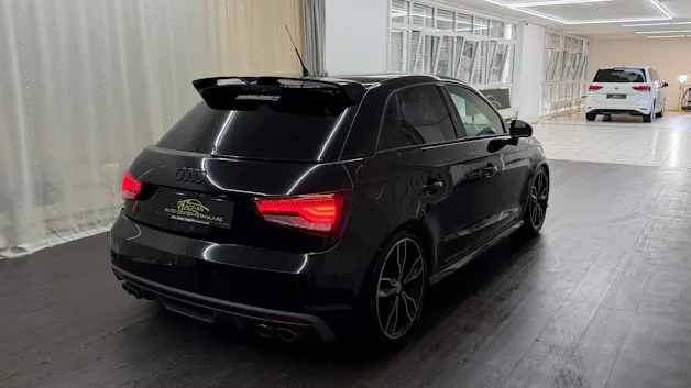 Audi S1 Sportback 2.0 TFSI Sport quattro